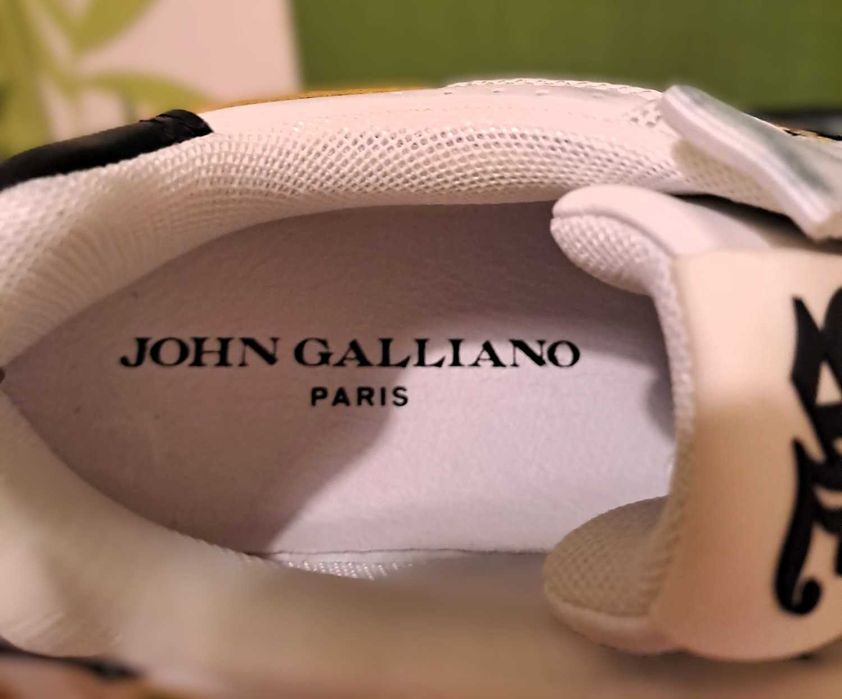 Adidași femei, marimea 38, John Galliano