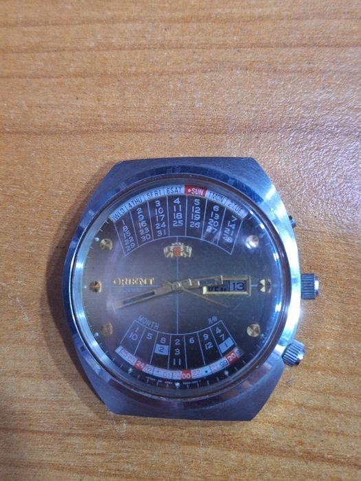 Orient multiyear calendar