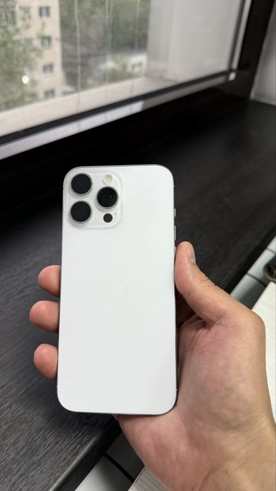 Iphone 16 pro max 1tb silver
