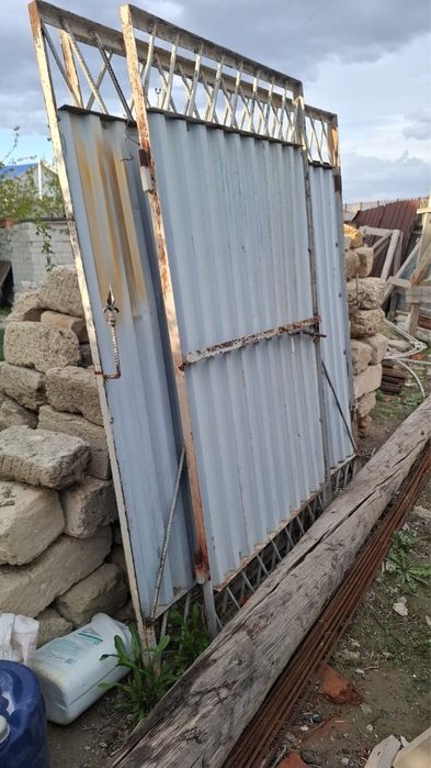 Ворота.         .