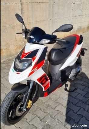 Aprilia SR 50 125 150  всички години и модели Априлия СР Скутер мотопед НА ЧАСТИ