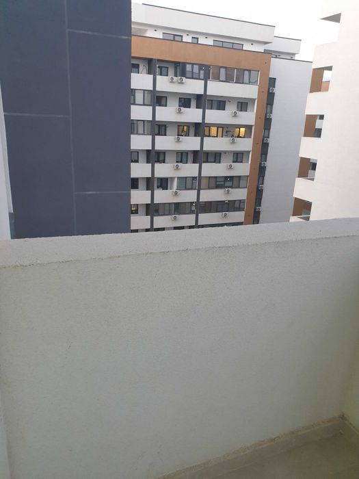 Inchiriez apartament