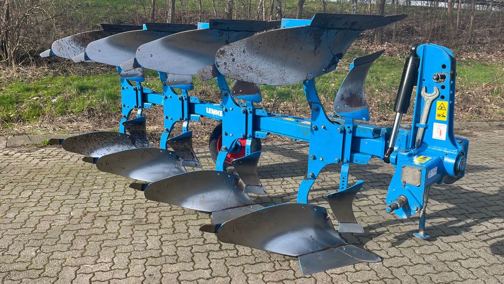 Lemken Europal 7.  Case, Claas, John Deere, Belarus tortadi