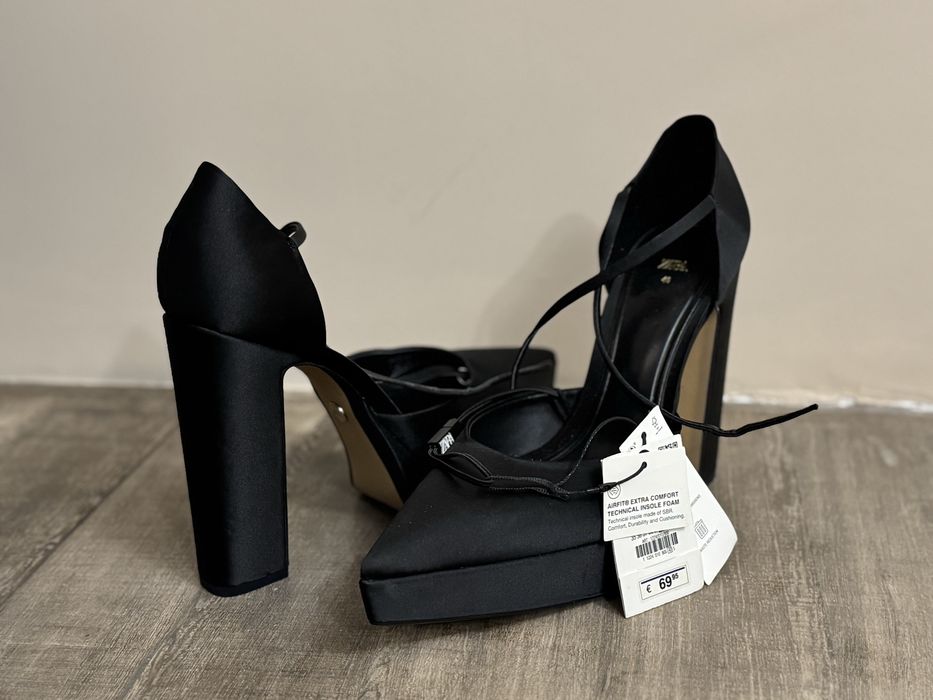 Обувки на висок ток Zara