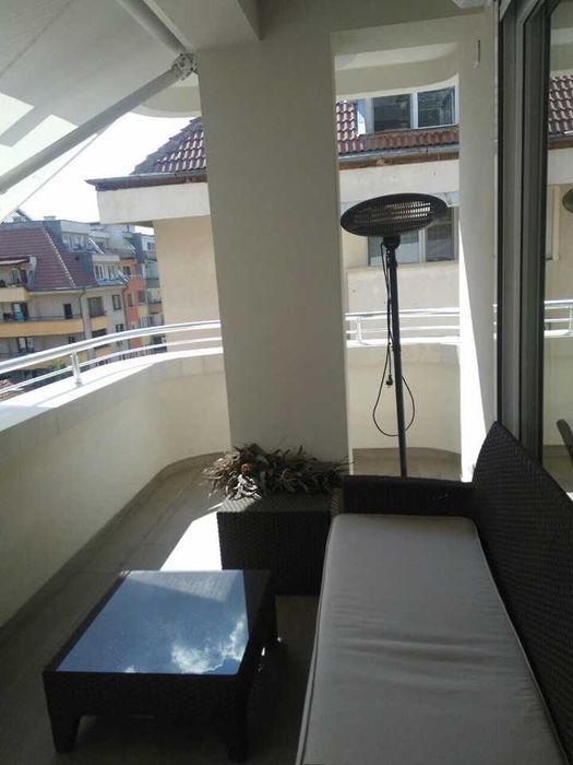 Продава се Двустаен апартамент в София, Лозенец - 150 кв.м за 900 €/кв.м - Снимка #2