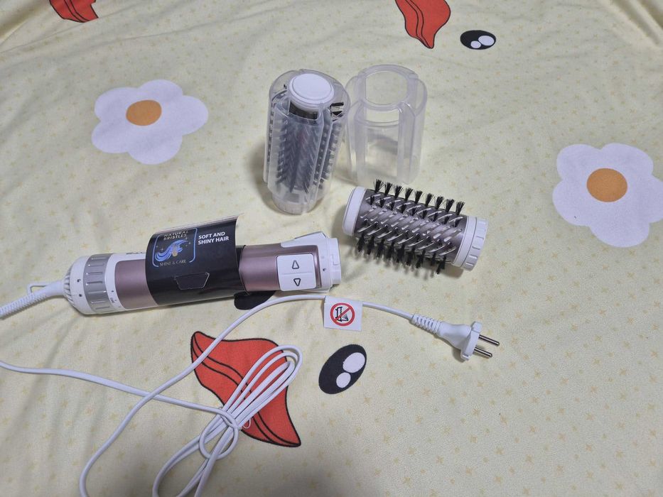 Perie rotativa Rowenta Brush Activ Premium Care CF9540,1000W