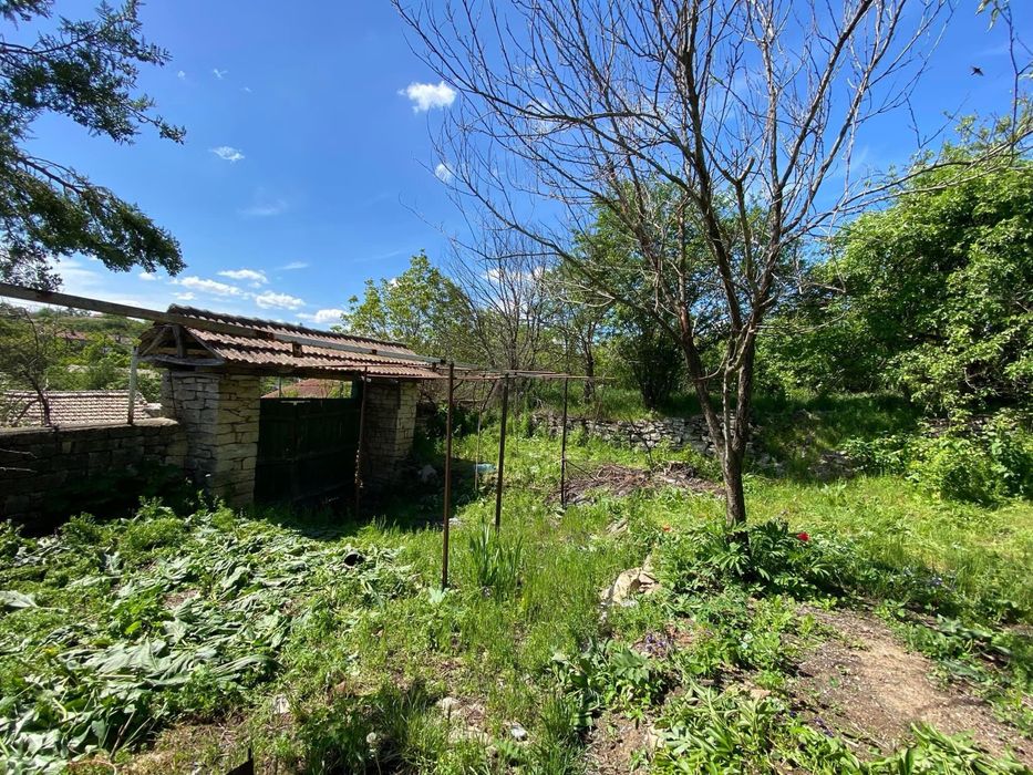 Едноетажна Къща с.Върбак