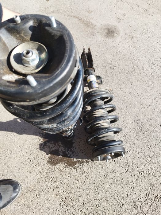 Амортизаторы на БМВ е53 х5