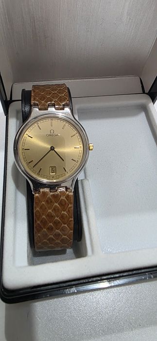 Omega vintage quartz