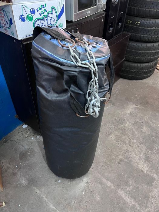 Продам боксёрский мешок из кожи