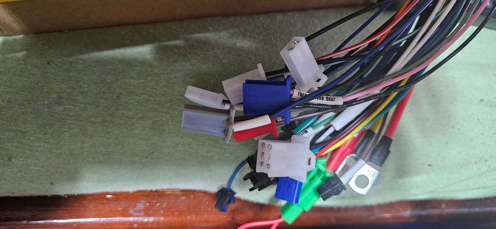 Спортни контролери за тротинетки,триколки и велосипеди