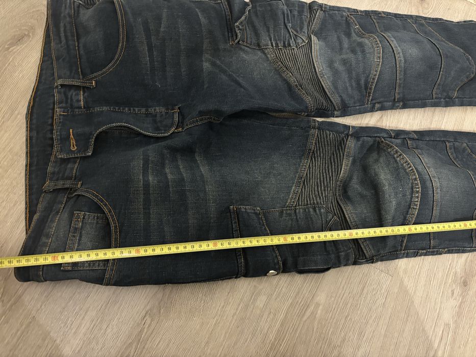 Pantaloni moto cu protector la geninchi si sold