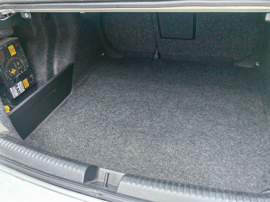 Autoturism vw jetta 1.6 tdi 105cp 2013