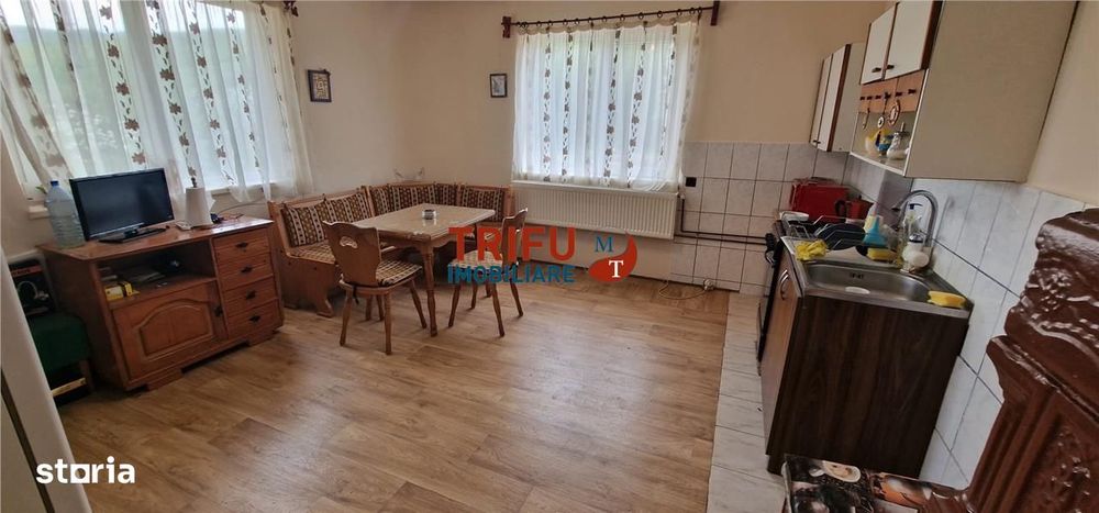 Casă individuală de vânzare în Ampoița – zonă centrală
