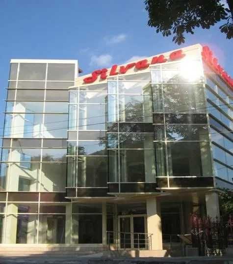 Spatiu Comercial Ultracentral , Parter de Inchiriat