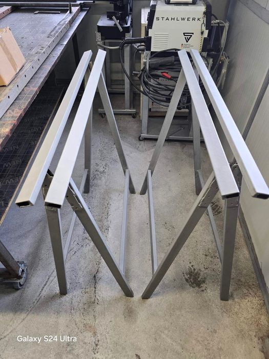 Сгъваема преносима работна стойка тип - магаре