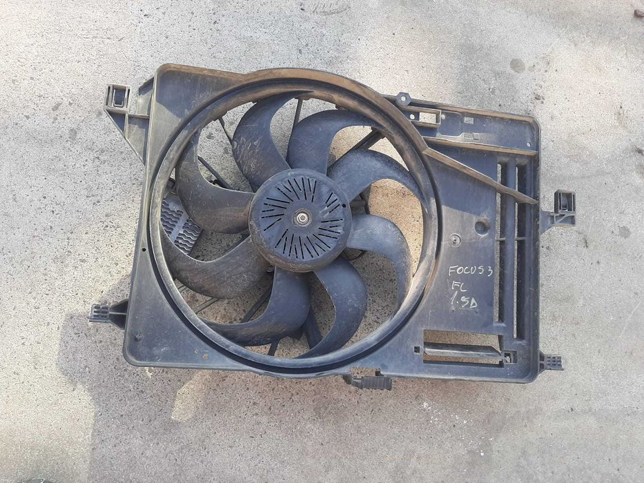 electroventilator 1.5 tdci ford focus 3 facelift 8v61-8c607-ed