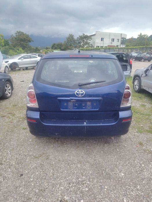 Toyota Corolla Verso 2.0 d4d, Тойота Корола Версо на части!
Май 2006