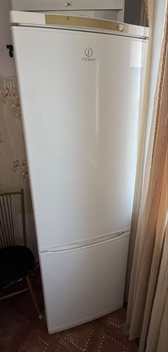 Продам холодельник хорошом состояние