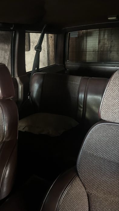 Продам машину jeep cheroki