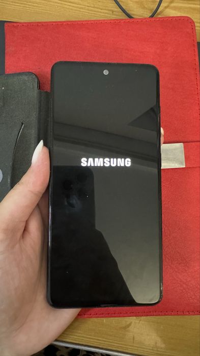Продам Samsung Galaxy  A 51