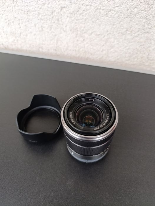 obiectiv foto fix Sony alfa E 16 mm F2.8 wide E 18-55 mm arta