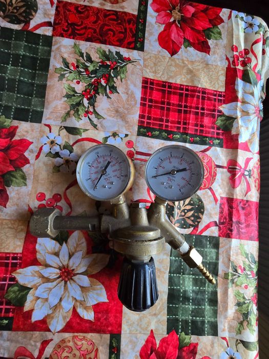 Манометъри за аргон азот и въглерод