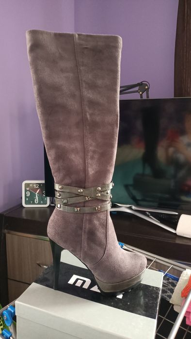 Сапоги весна- осень новые