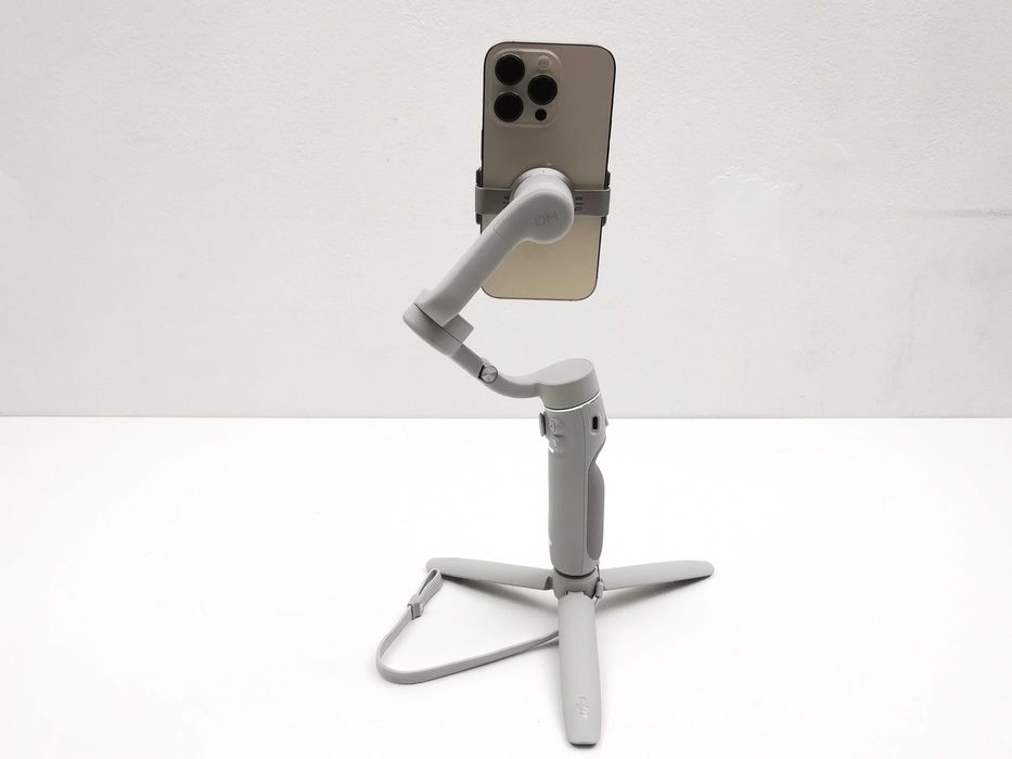 Гимбъл DJI Osmo Mobile 5