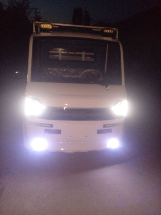 Elektro labo sotiladi 1tonnalik 6ta 76lik akumlatori tezligi 60
