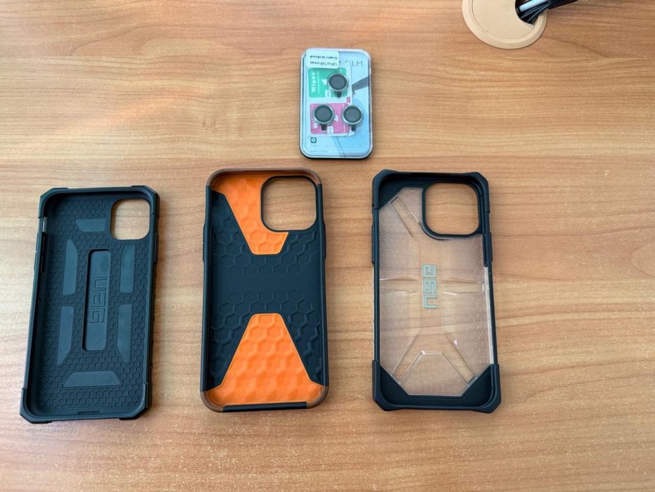 Продам комплект аксессуаров для iPhone