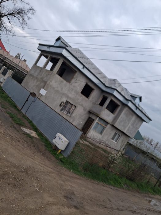 Vand casa la roșu Sendreni,la Dn25, proprietar.