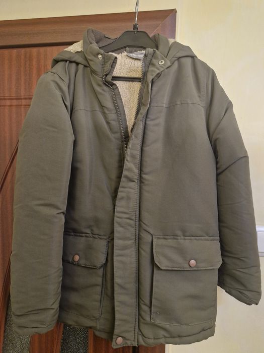 Vând geaca iarna copii