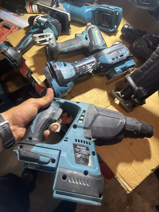 Scule Makita pe baterie
