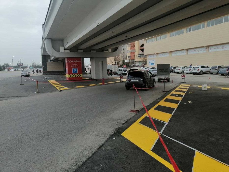 Асфальтируем, роем котлованы, доставляем щебень и песок на объекты