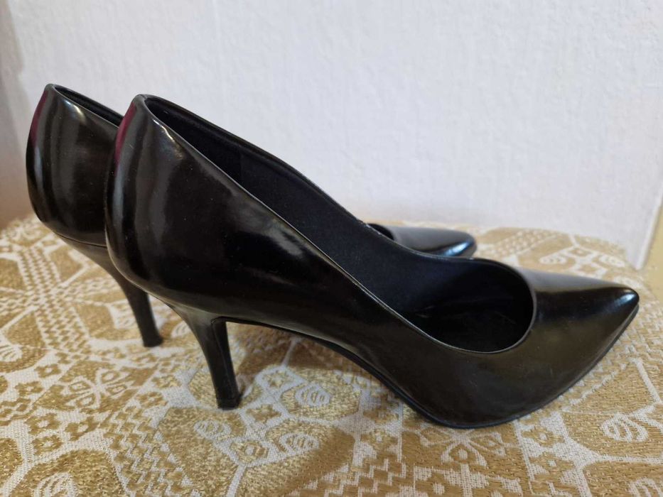 Официални черни обувки / Graceland