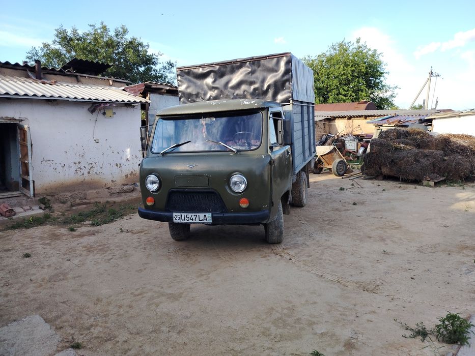 Uaz 1990 xolati yaxshi gazda