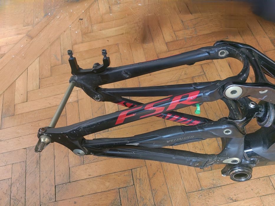 Cadru+shock demo 8 2014 M stare foarte bună