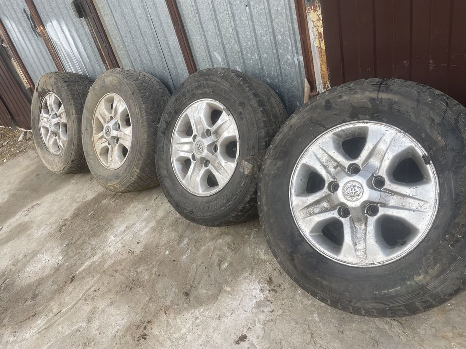 Шина с дисками на ланд крузер