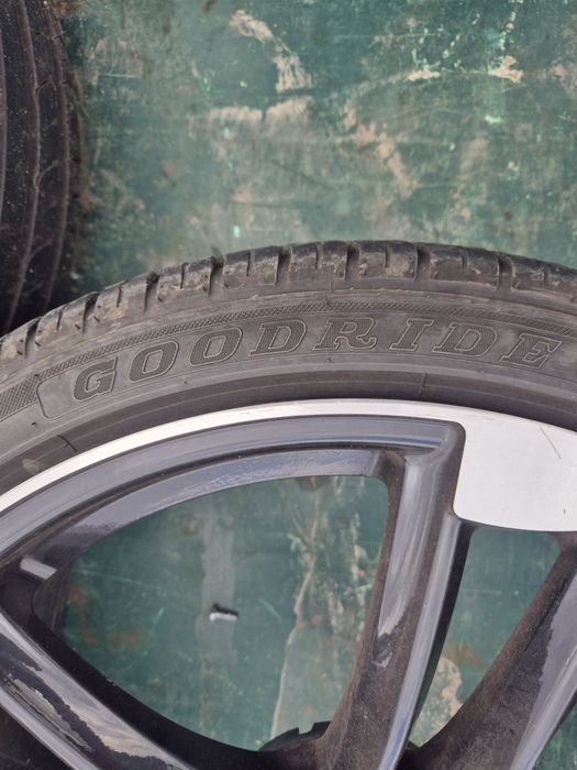 Джанти 20ки 5х112 255/35 ет37 9ж