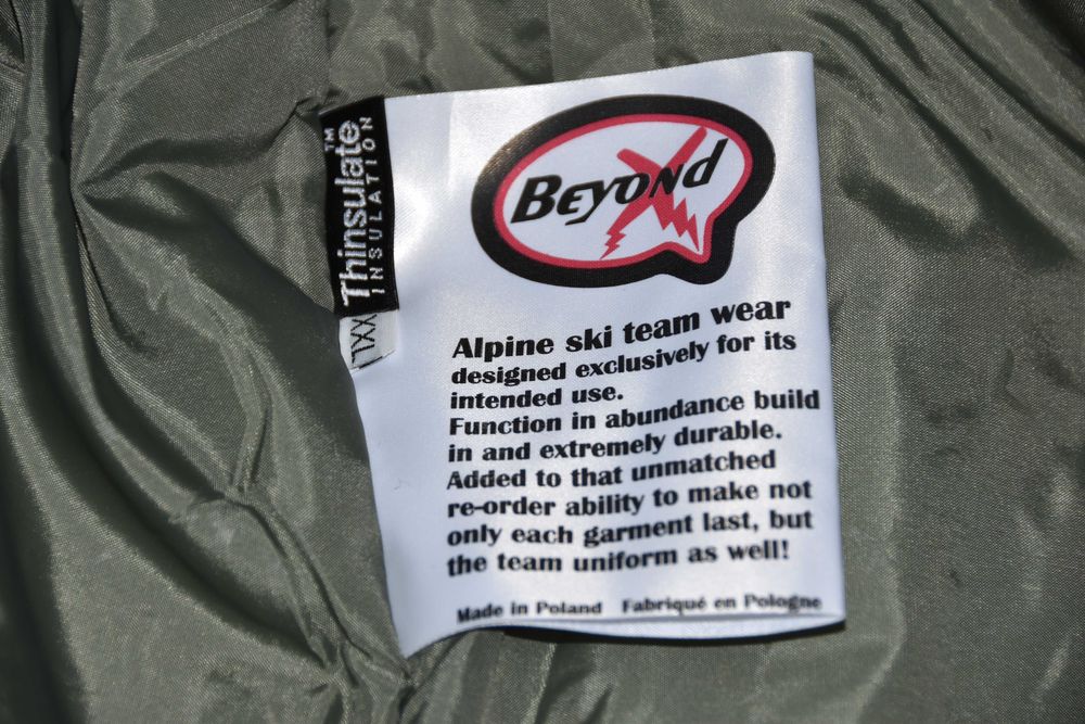 Ново непромокаемо дълго яке-шуба за ски или лов на пусия Beyond Швеция