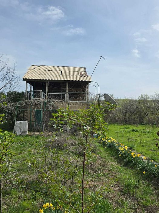 Продается дом-дача с хоз.постройками рядом речка