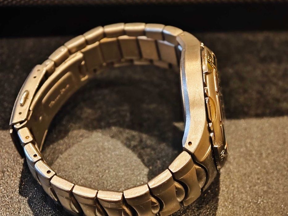 Мъжки часовник Adidas, 40 мм титан, кварц, дата, хронограф, запазен