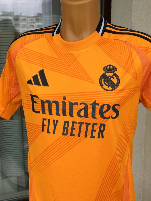 Мъжка футболна тениска Adidas Real Madrid - размер S, КАТО НОВА