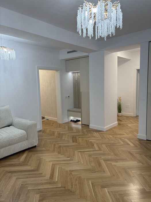 Apartament nou cu boxa si parcare subterana -120 mp