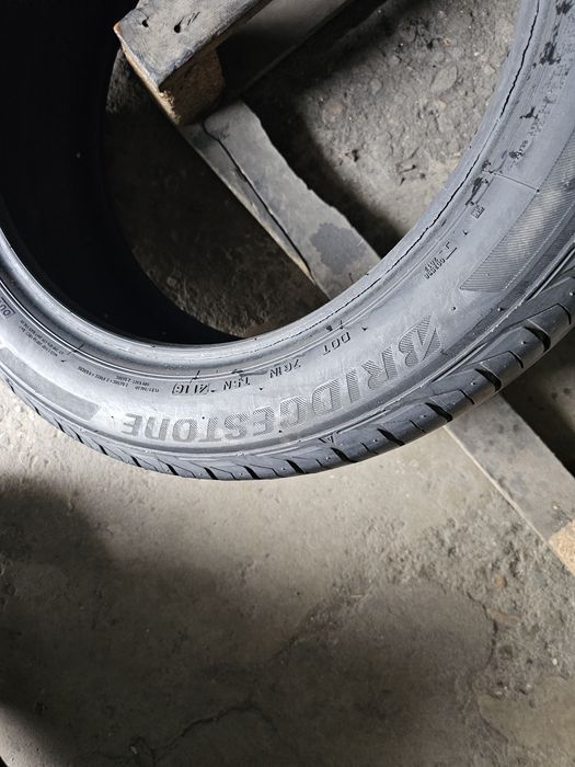 2 anvelope vara 225 50 18 Bridgestone Runflat