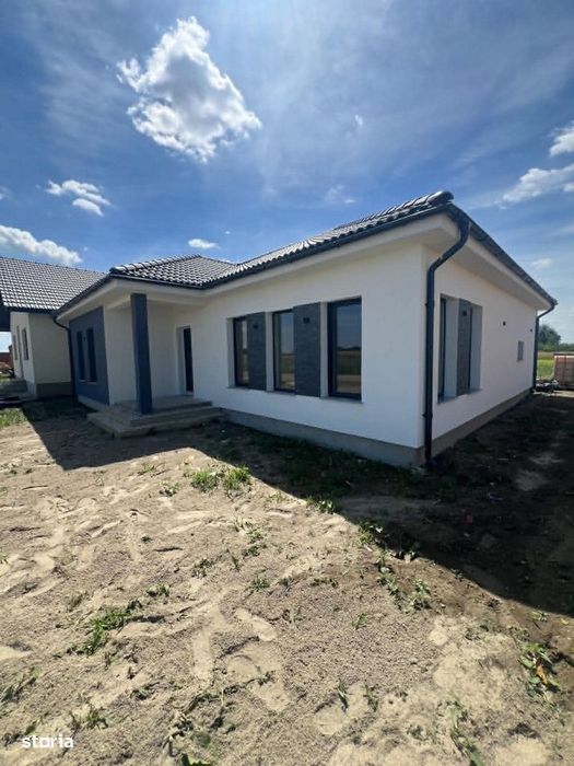 Casa NOUA semifinisata