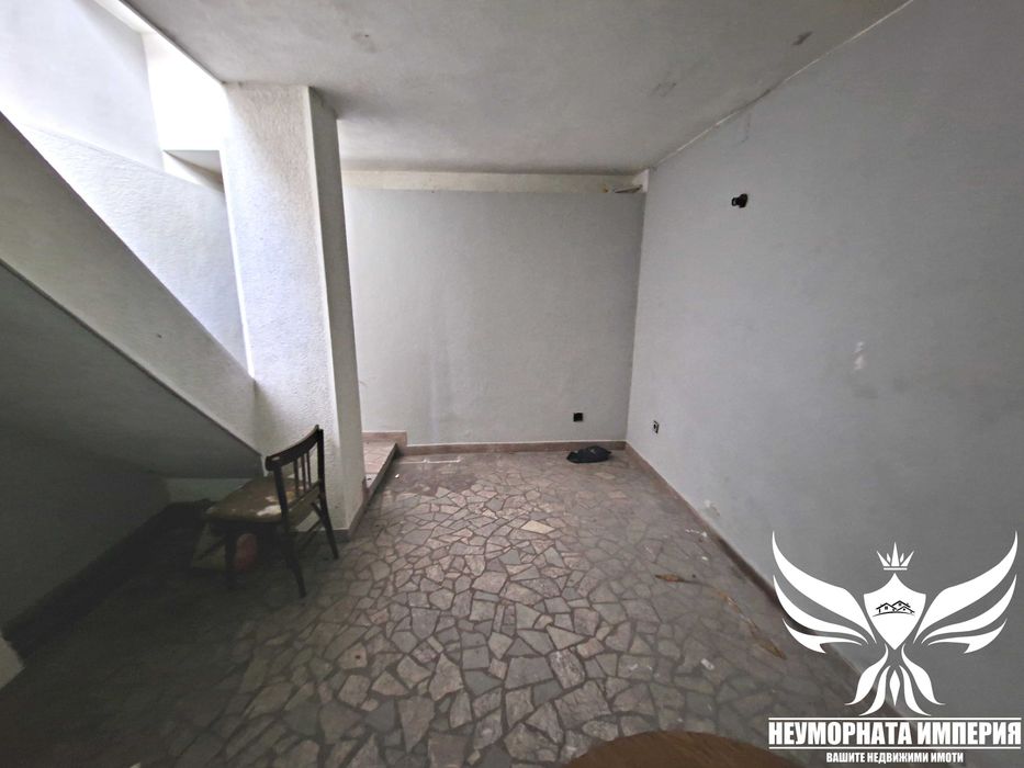 Дава се под наем Магазин в Асеновград - 376 кв.м за 300.9 € - Снимка #21