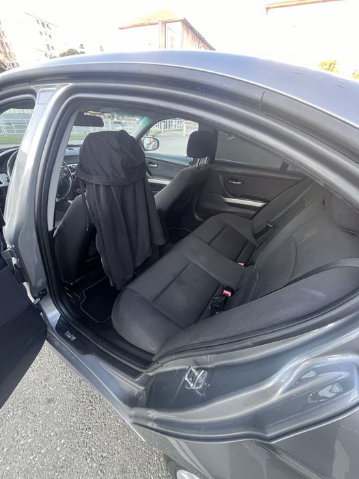 BMW Seria 3 2009 — imagine 5