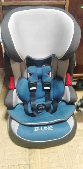 Детское автокресло